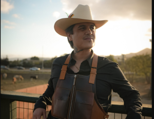 Lanzará Régulo Caro, su nueva producción discográfica